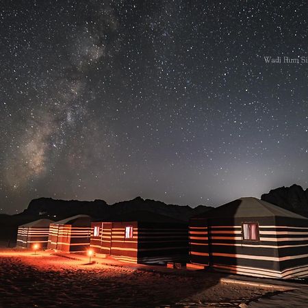 Wadi Rum Silk Road Camp מראה חיצוני תמונה