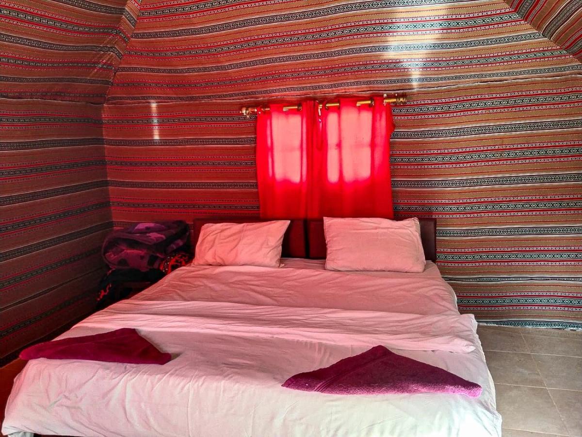 Wadi Rum Silk Road Camp מראה חיצוני תמונה