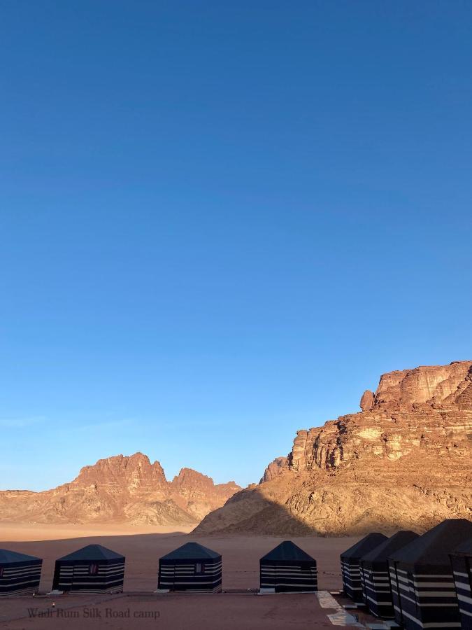 Wadi Rum Silk Road Camp מראה חיצוני תמונה