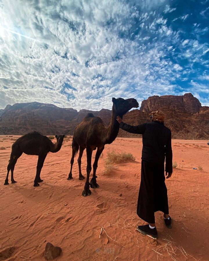 Wadi Rum Silk Road Camp מראה חיצוני תמונה