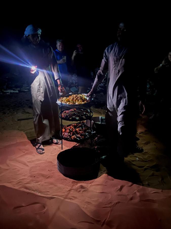 Wadi Rum Silk Road Camp מראה חיצוני תמונה