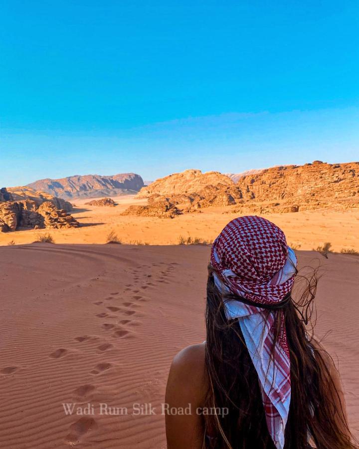 Wadi Rum Silk Road Camp מראה חיצוני תמונה