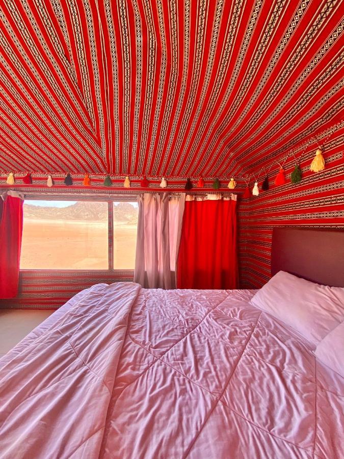 Wadi Rum Silk Road Camp מראה חיצוני תמונה