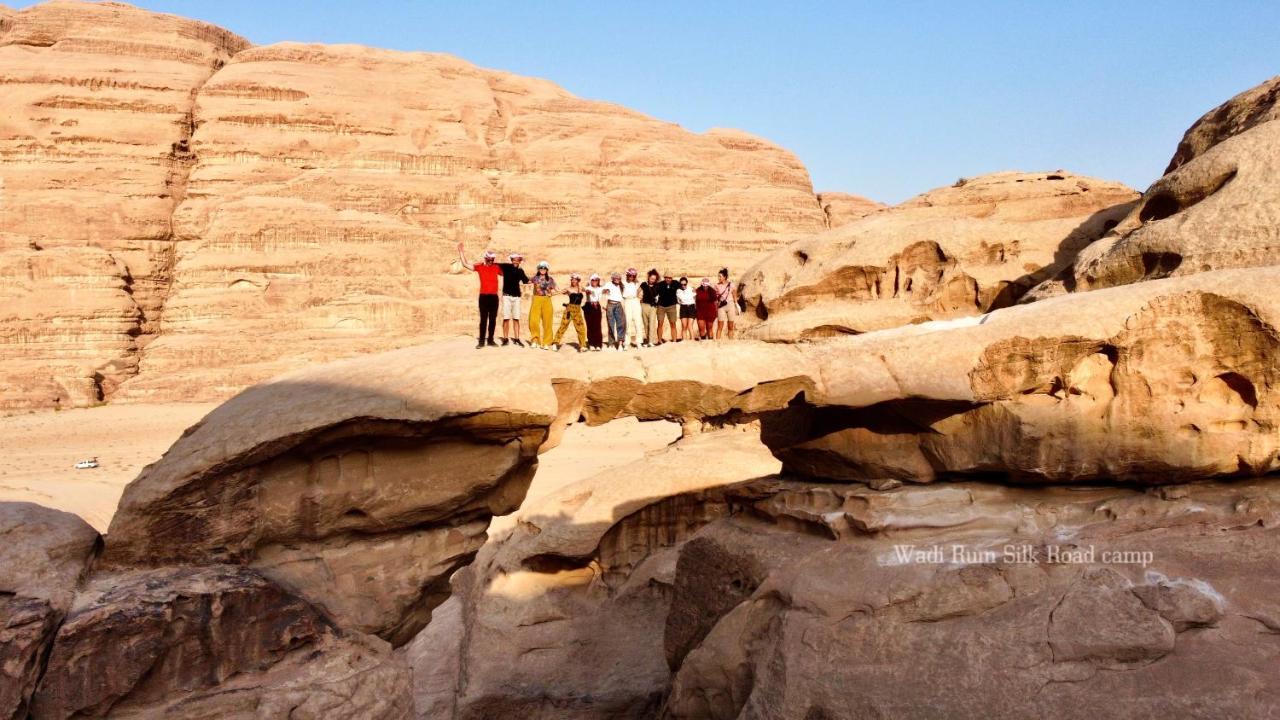 Wadi Rum Silk Road Camp מראה חיצוני תמונה