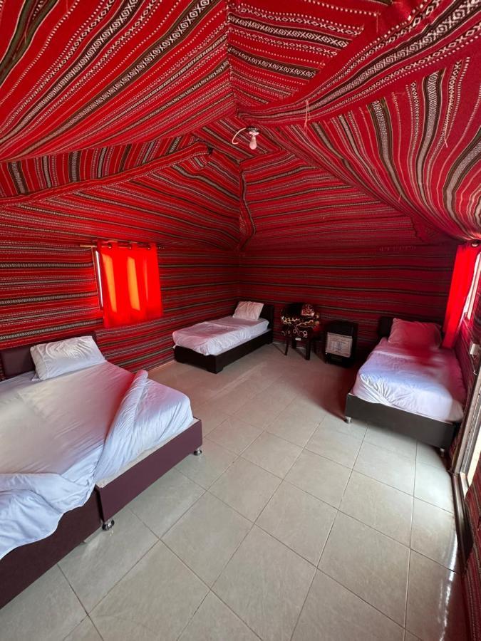 Wadi Rum Silk Road Camp מראה חיצוני תמונה