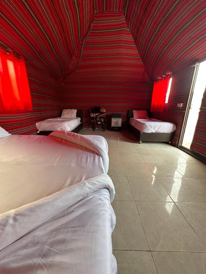 Wadi Rum Silk Road Camp מראה חיצוני תמונה